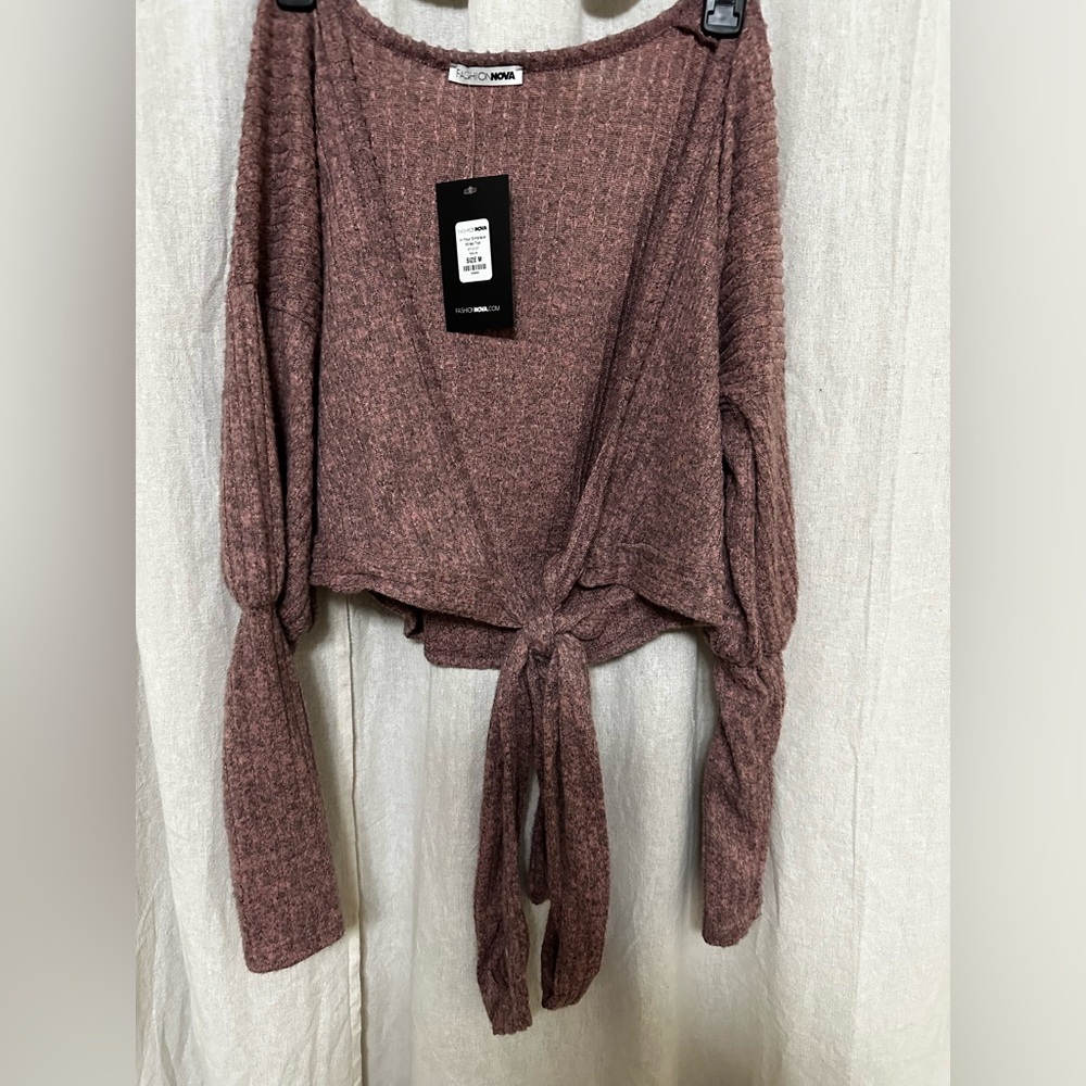FashionNova Wrap Top NWT Medium